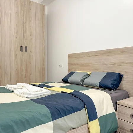 Quarto em Acomodações Particulares In *